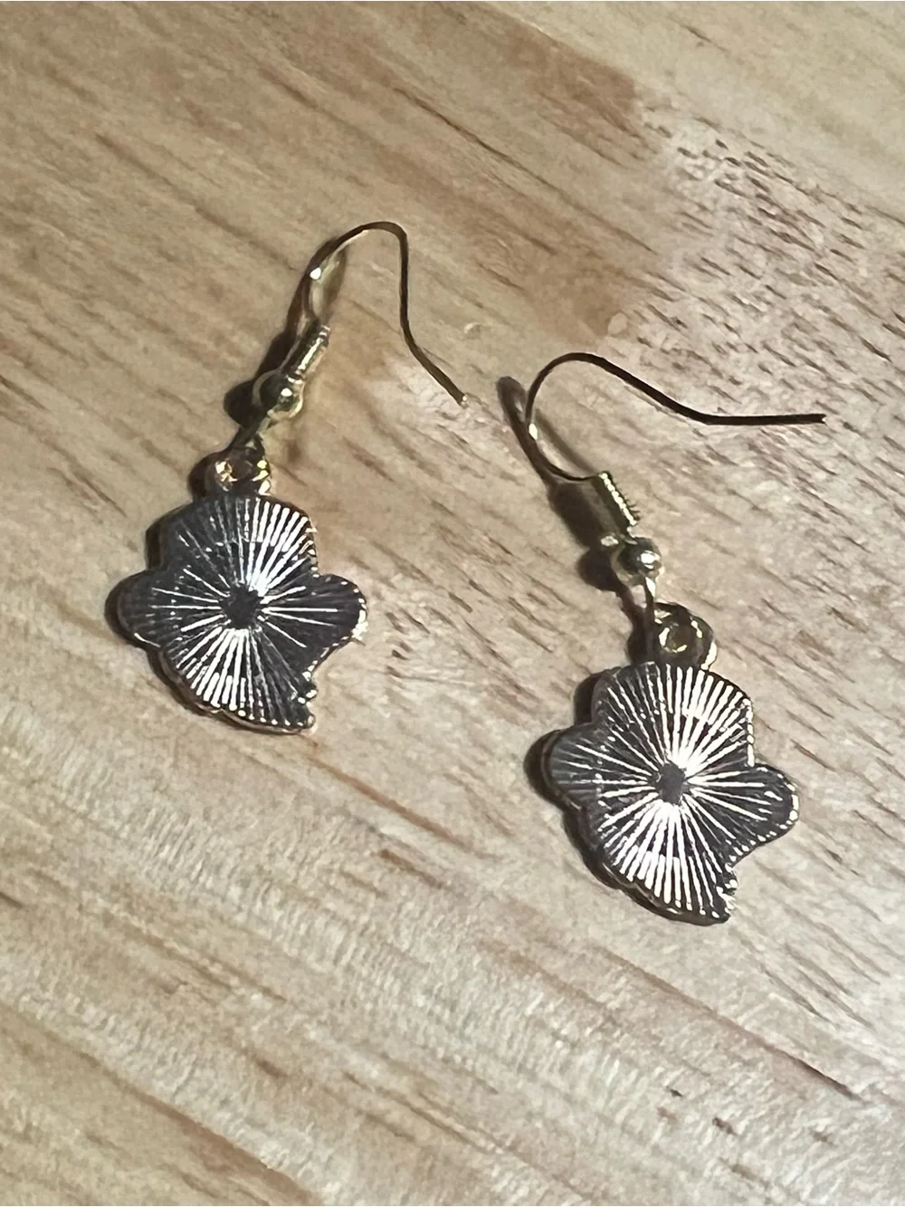 Green Leprechaun Hat Kids Dangle Earrings E129